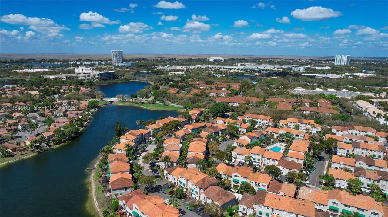 1354 NW 126th Way , Sunrise, FL 33323 Photo