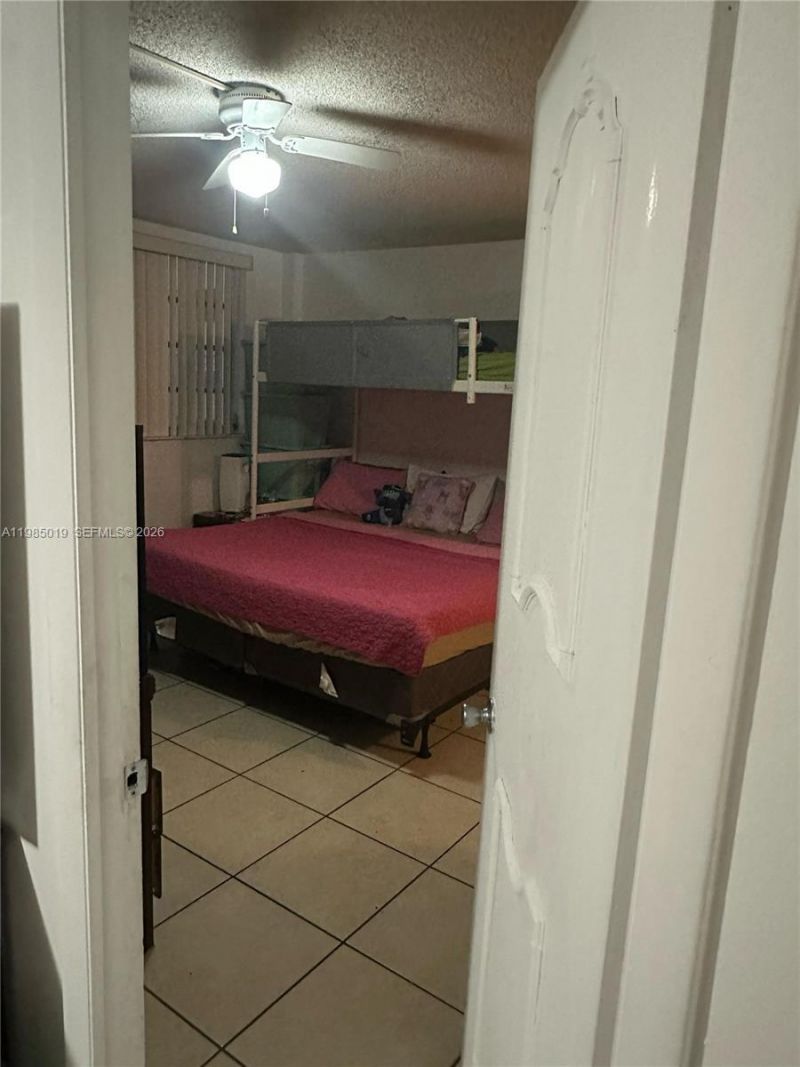 16410 Miami Dr , Unit 406, North Miami Beach, FL 33162 Photo