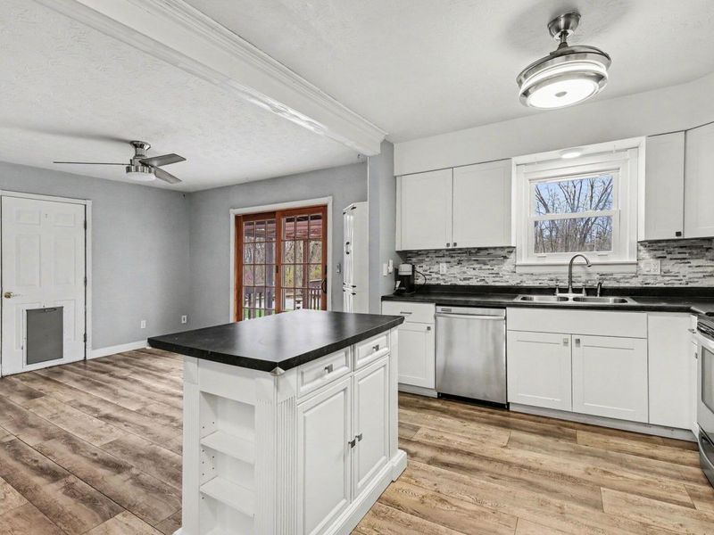 1917 Ransom Drive, Union, KY 41091 Photo 10