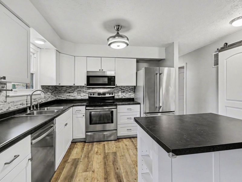 1917 Ransom Drive, Union, KY 41091 Photo 13