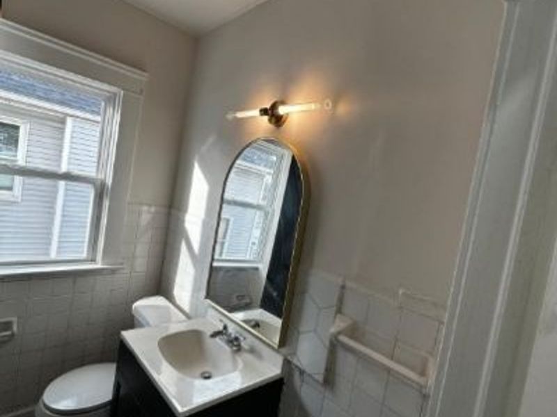 10601 Almira Avenue, Unit 2, Cleveland, OH 44111 Photo 13