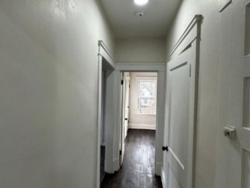 10601 Almira Avenue, Unit 2, Cleveland, OH 44111 Photo 7