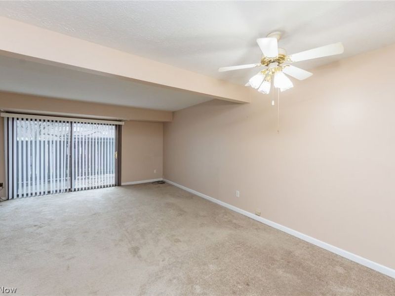 3265 Mayfield Road, Unit 29, Cleveland Heights, OH 44118 Photo 10