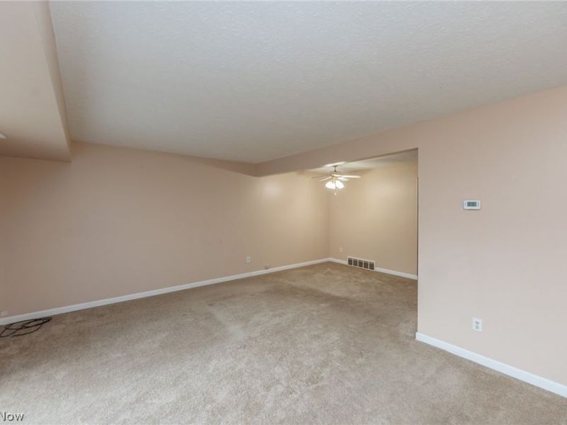 3265 Mayfield Road, Unit 29, Cleveland Heights, OH 44118 Photo 7