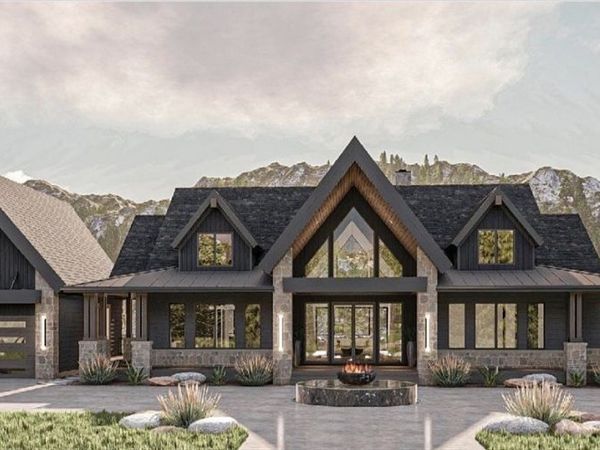 88 High St, Shrewsbury, MA 01545