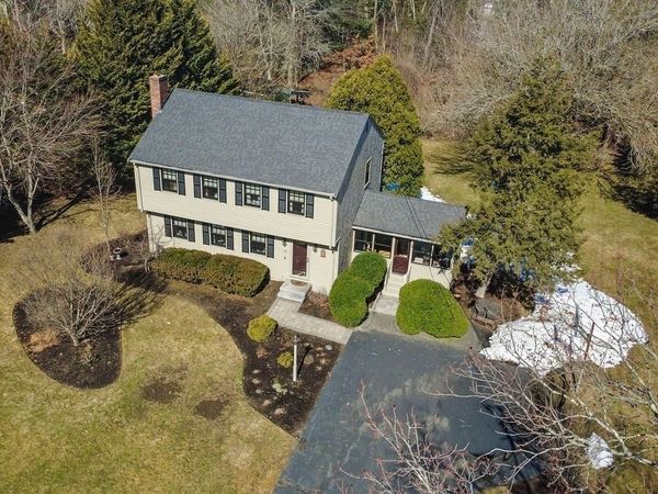 39 Cranberry Ln, Easton, MA 02375