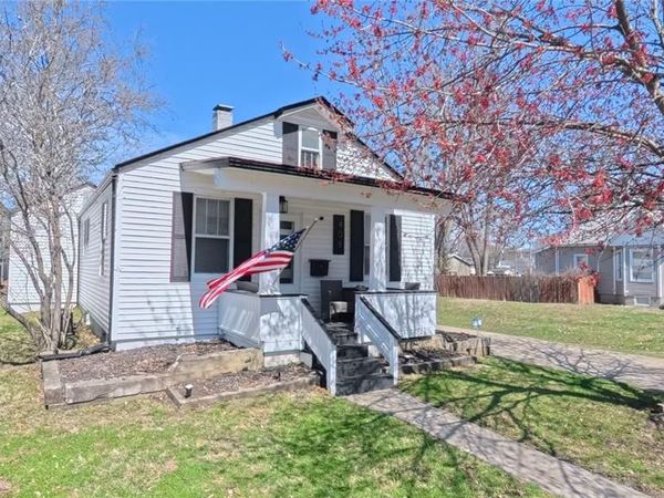 408 E Washington Street, O'Fallon, IL 62269