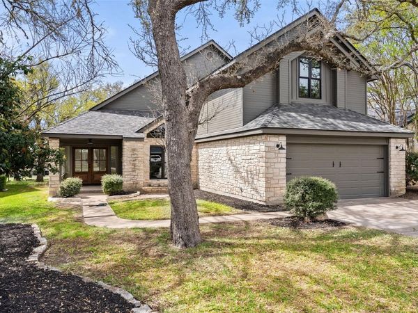 44 Brookhollow DR, Wimberley, TX 78676