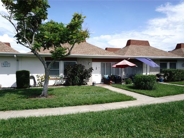 4337 TAHITIAN GARDENS CIRCLE , Unit F, HOLIDAY, FL 34691