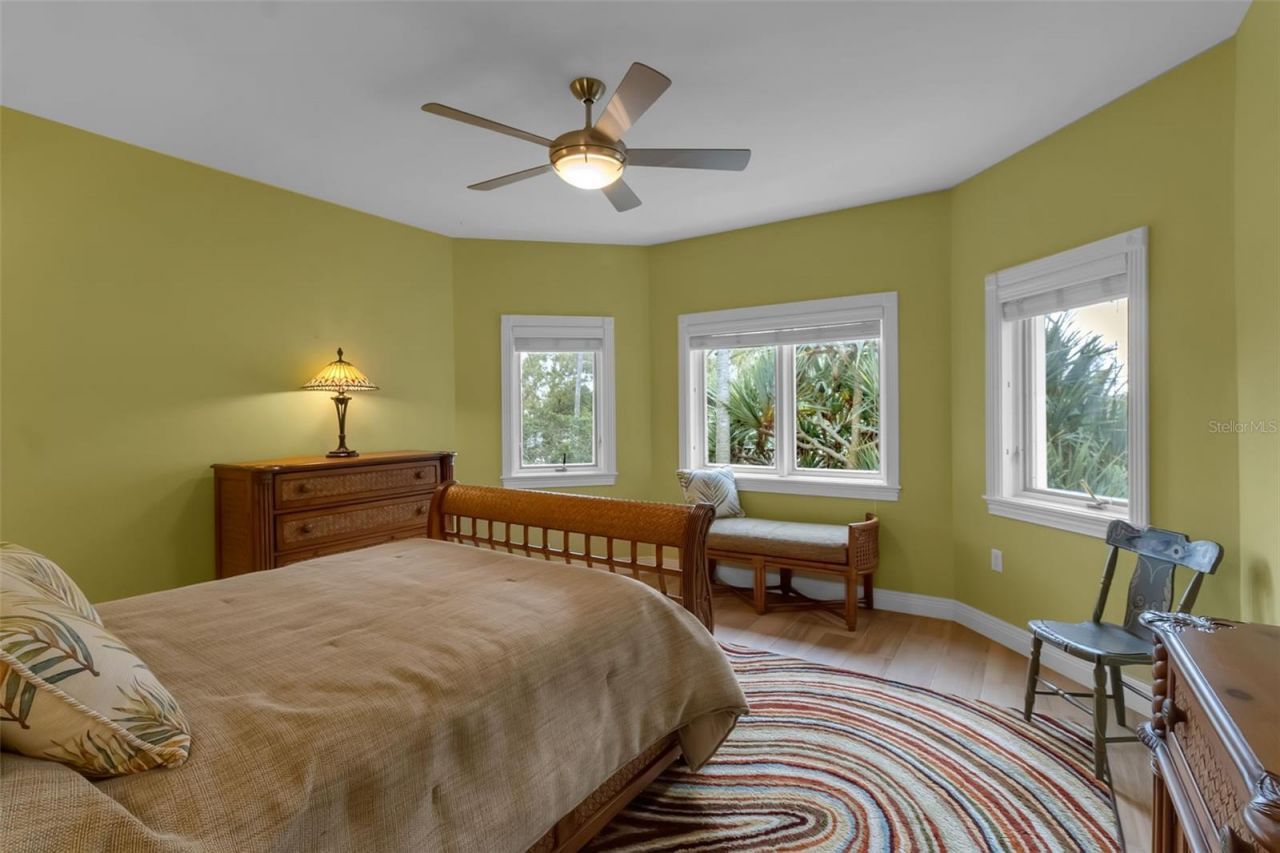 4079 Las Palmas Way, Sarasota, FL 34238 Photo