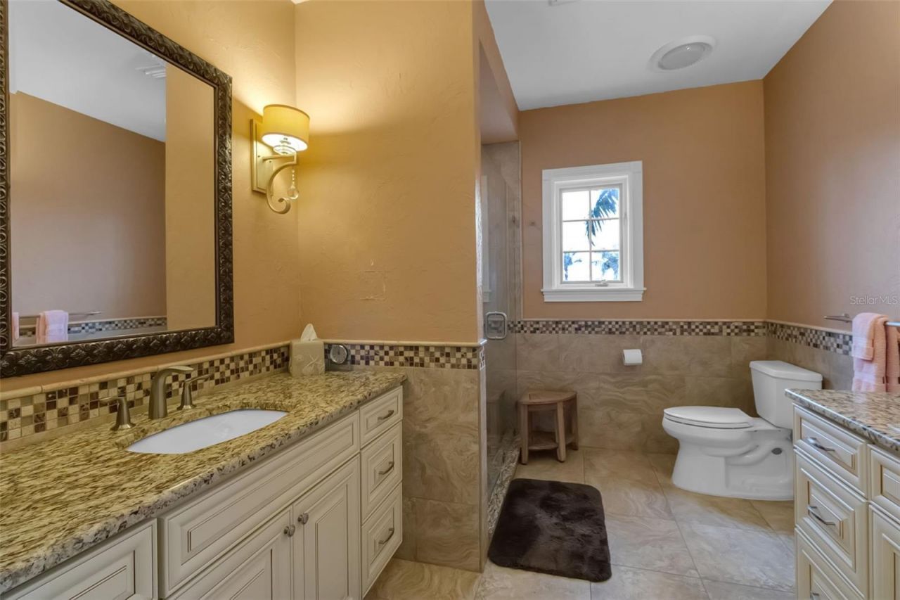 4079 Las Palmas Way, Sarasota, FL 34238 Photo