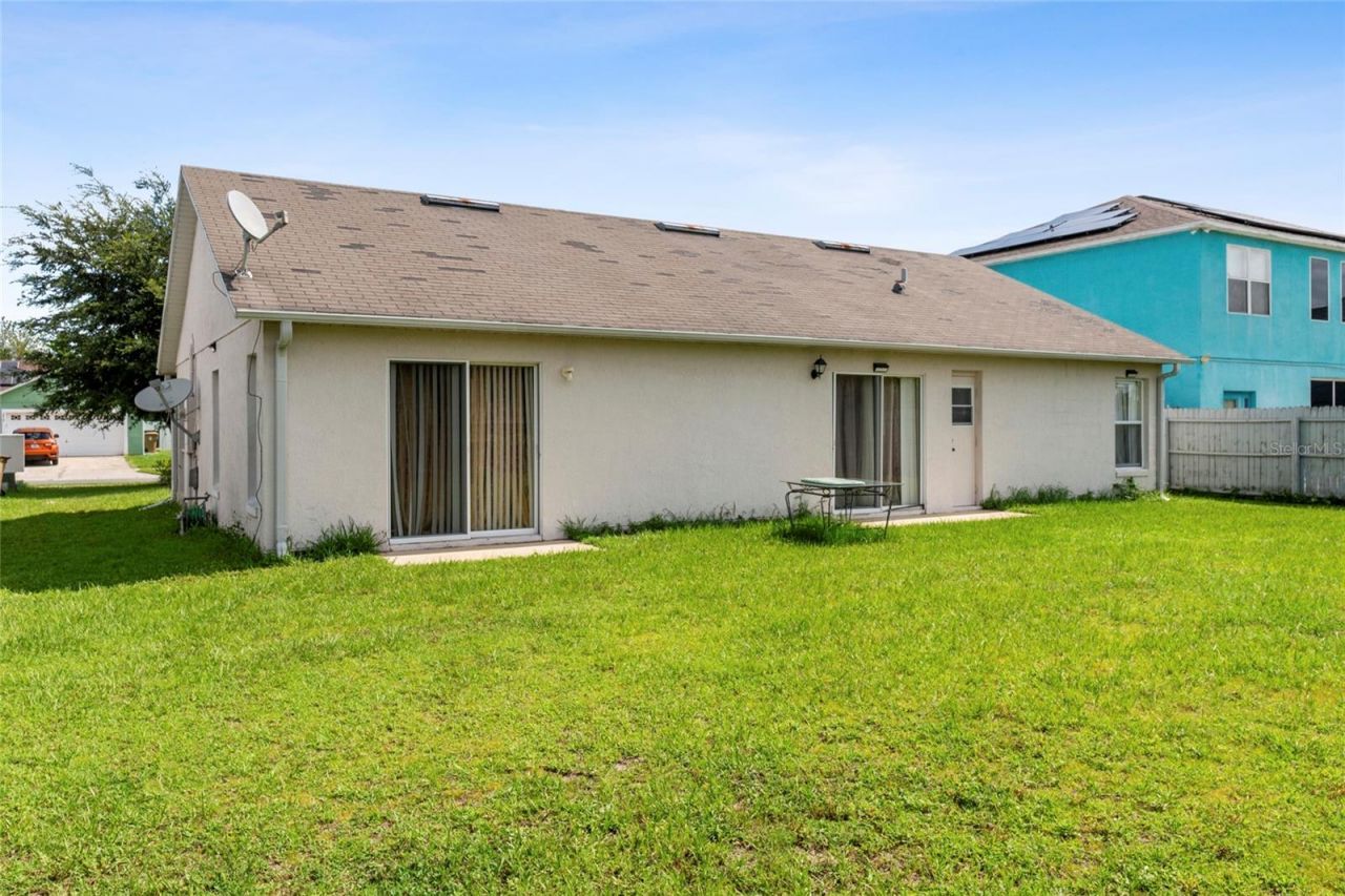 2419 Willow Tree Lane , Kissimmee, FL 34758 Photo