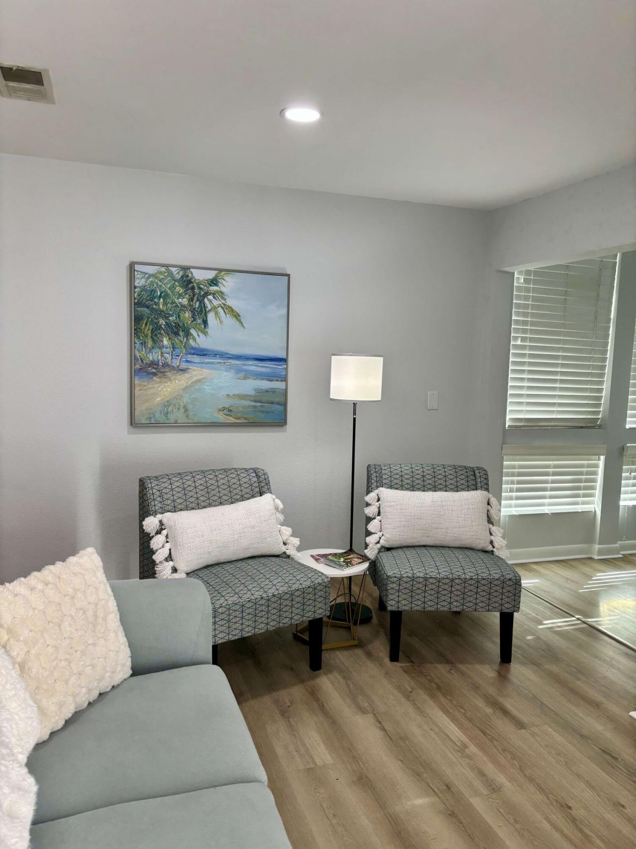 271 Alexandra Drive Photo 13