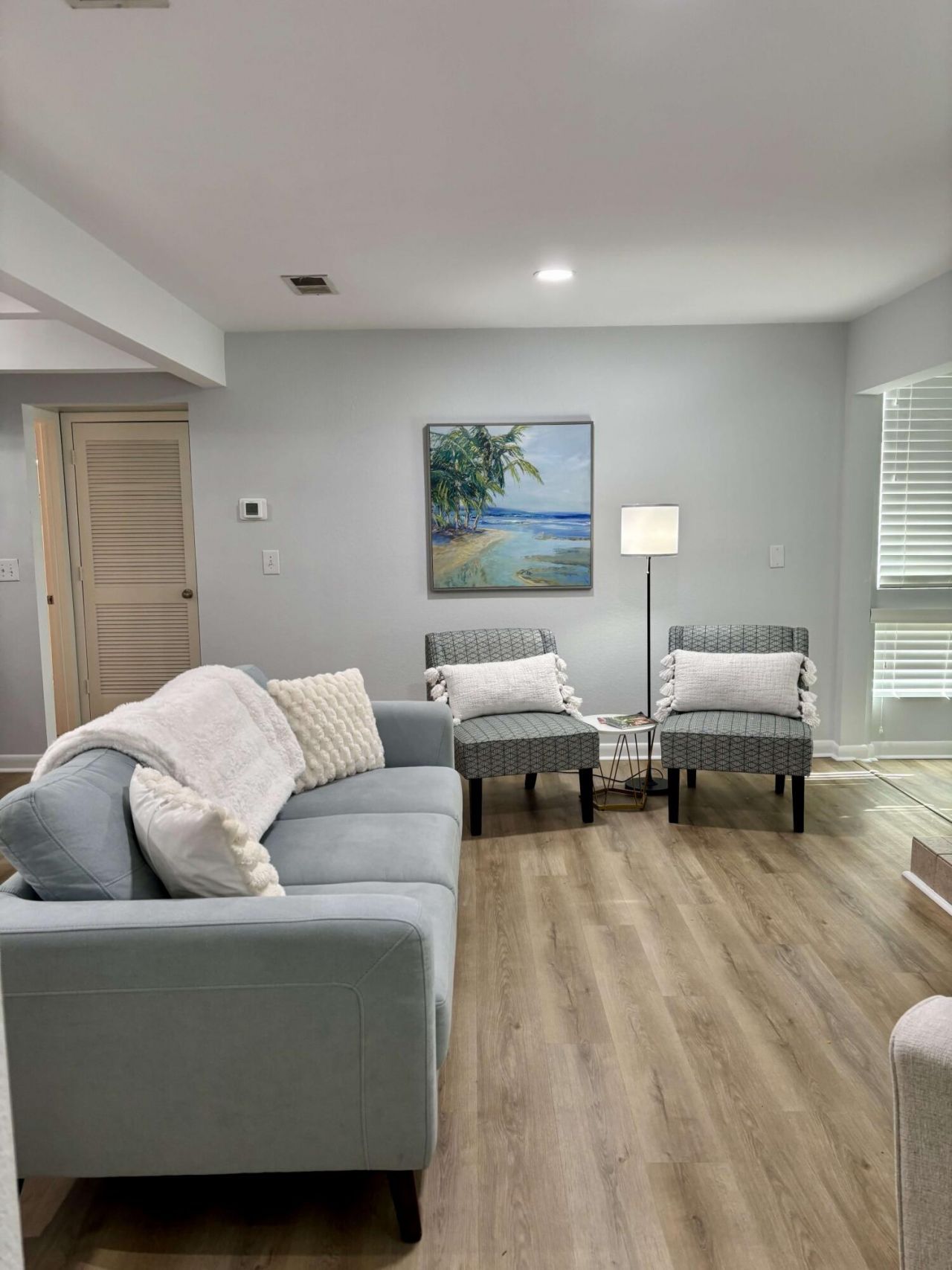 271 Alexandra Drive Photo 16