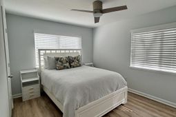 271 Alexandra Drive photo 4