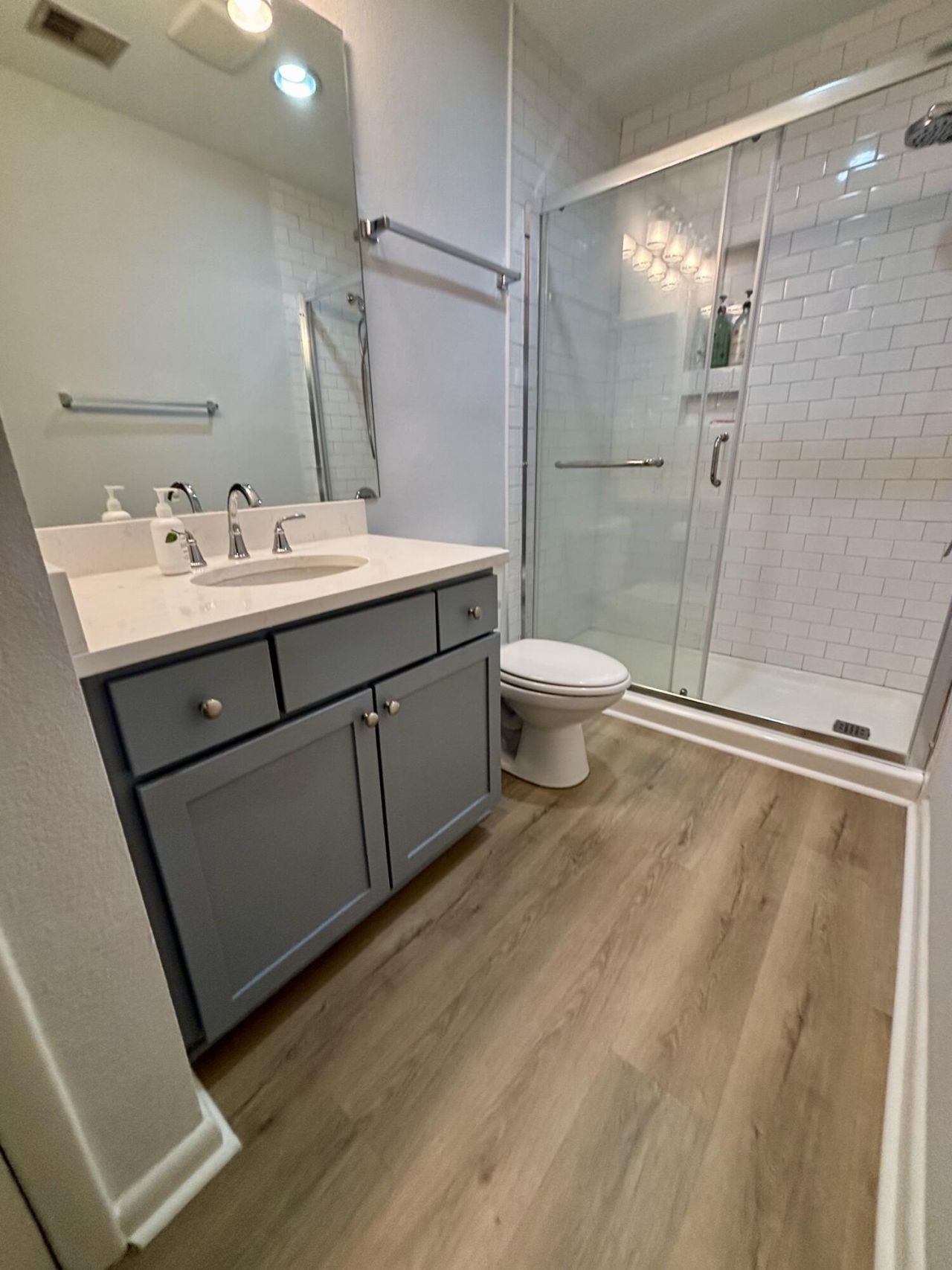 271 Alexandra Drive Photo 31