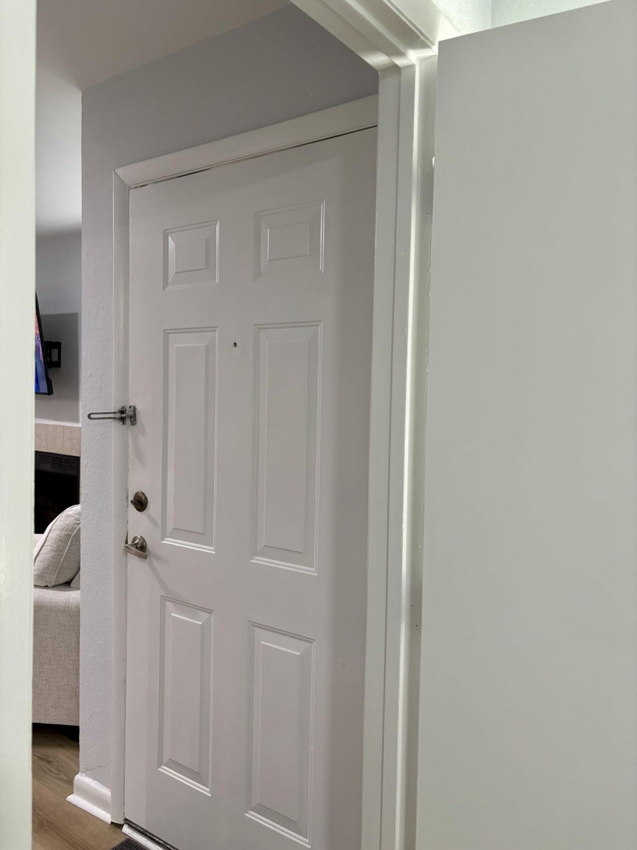 271 Alexandra Drive Photo 38