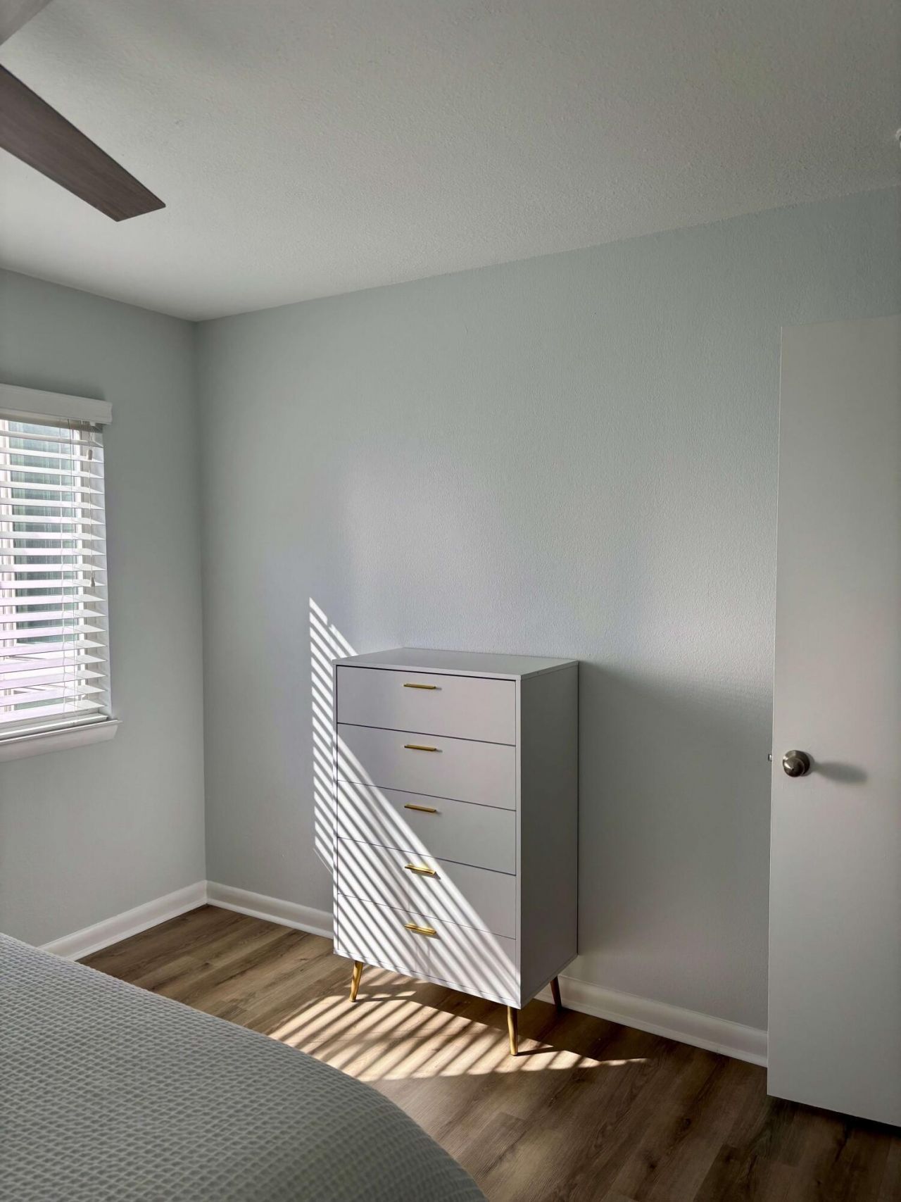 271 Alexandra Drive Photo 4