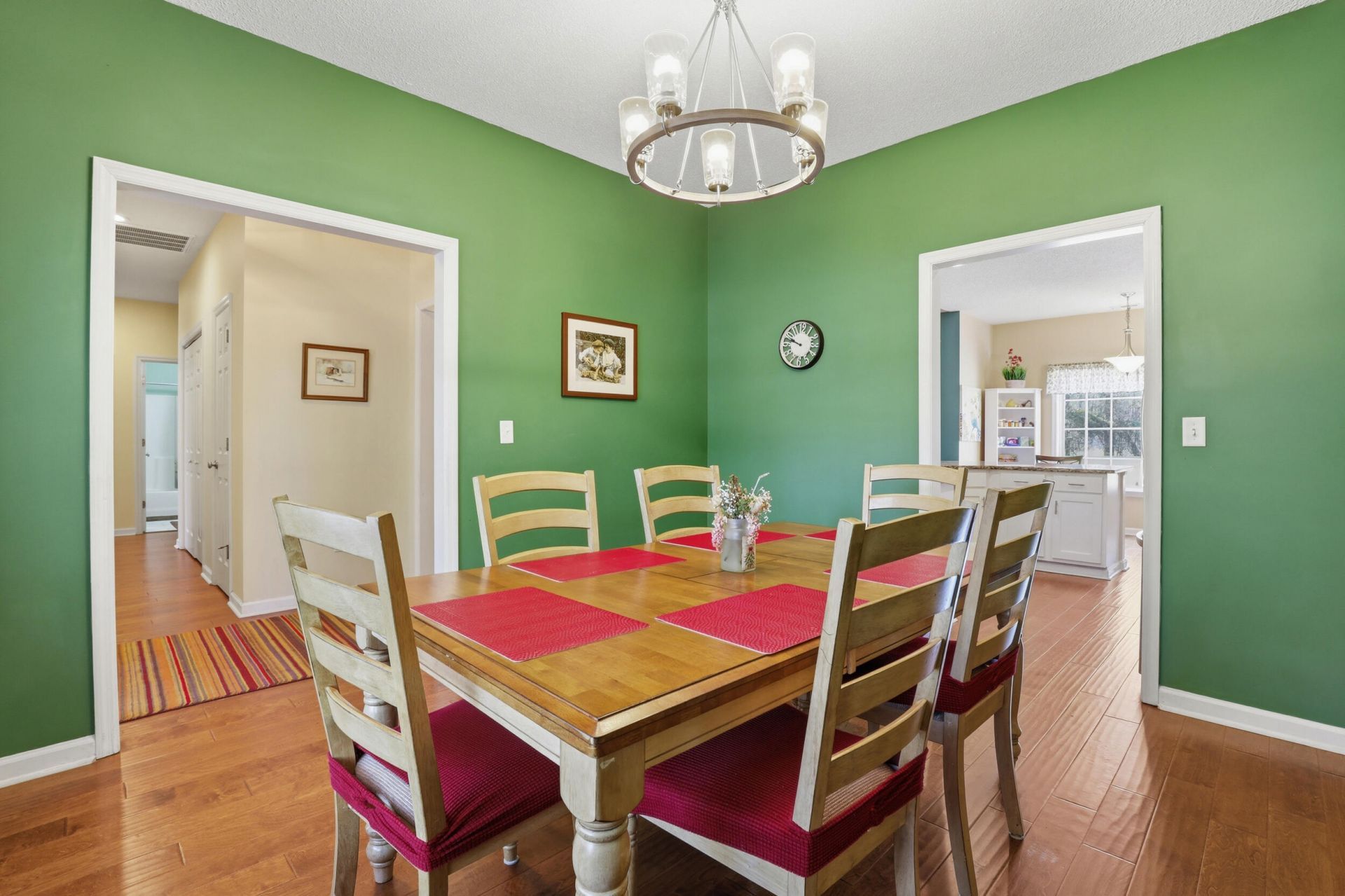 29 Royal Pines Boulevard Photo 14