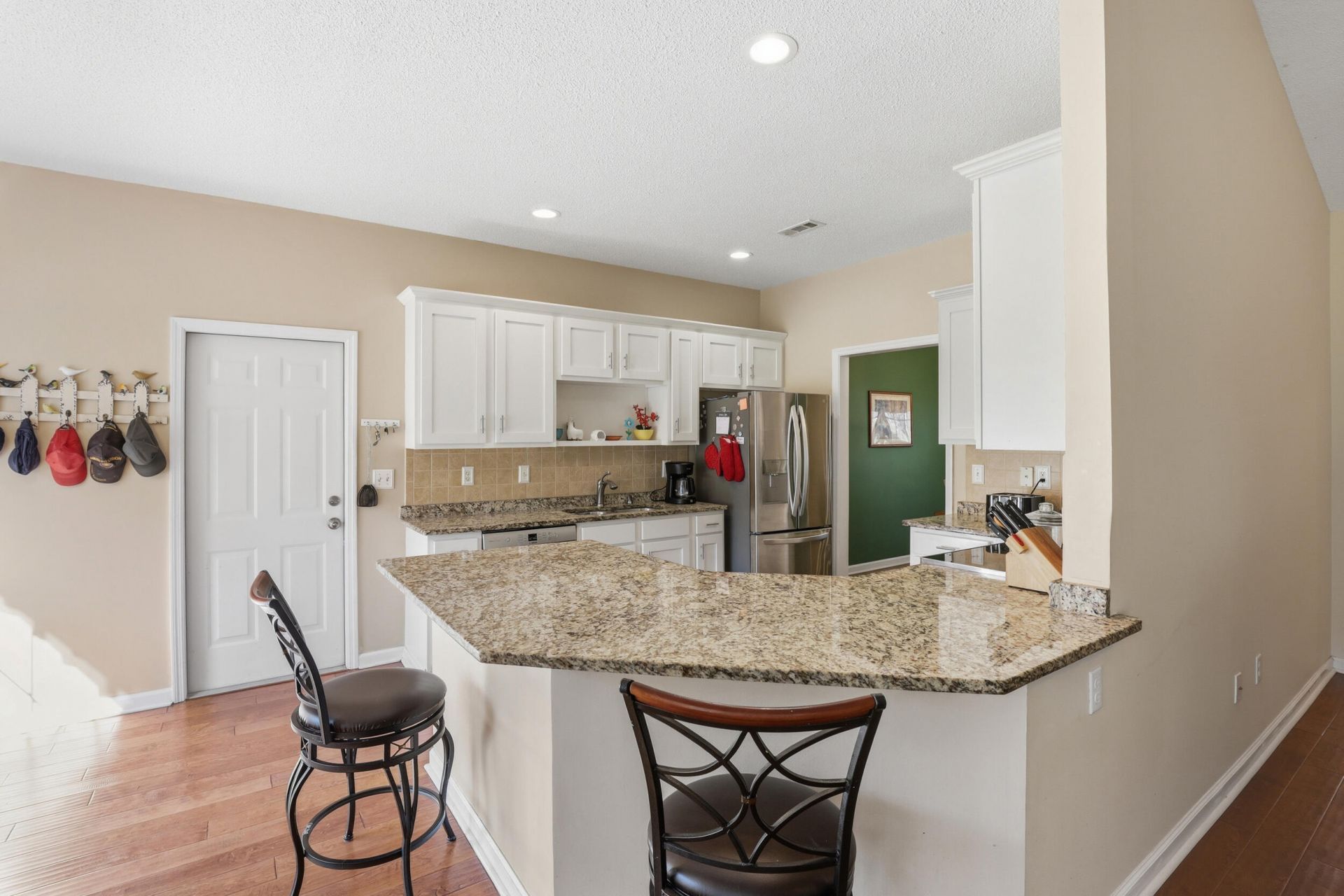 29 Royal Pines Boulevard Photo 9