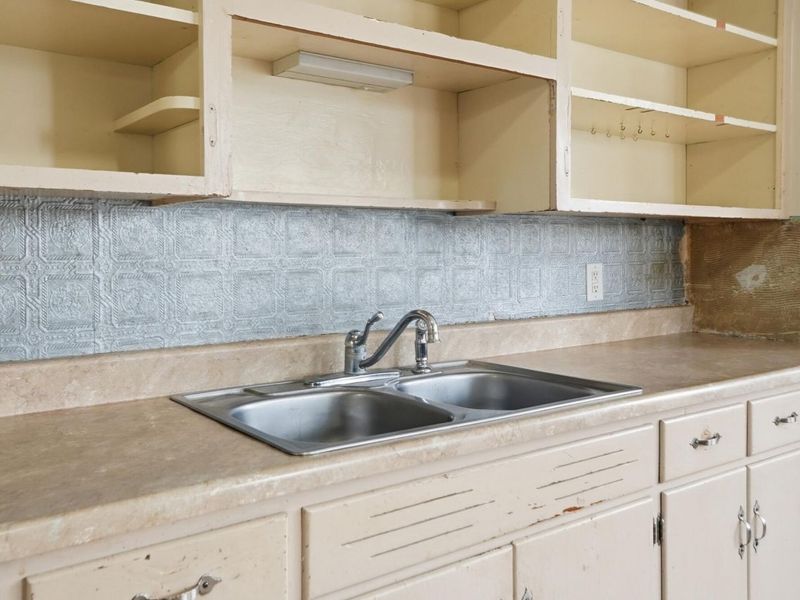 407 S Main Street , Baltimore, OH 43105 Photo 15