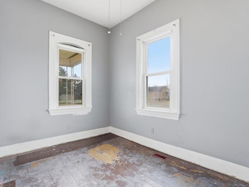 407 S Main Street , Baltimore, OH 43105 Photo 21