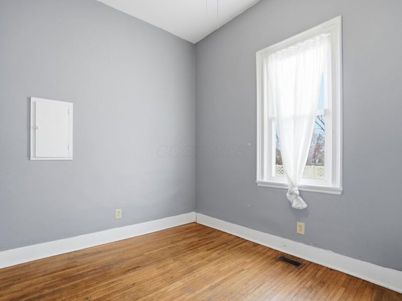 407 S Main Street , Baltimore, OH 43105 Photo 25