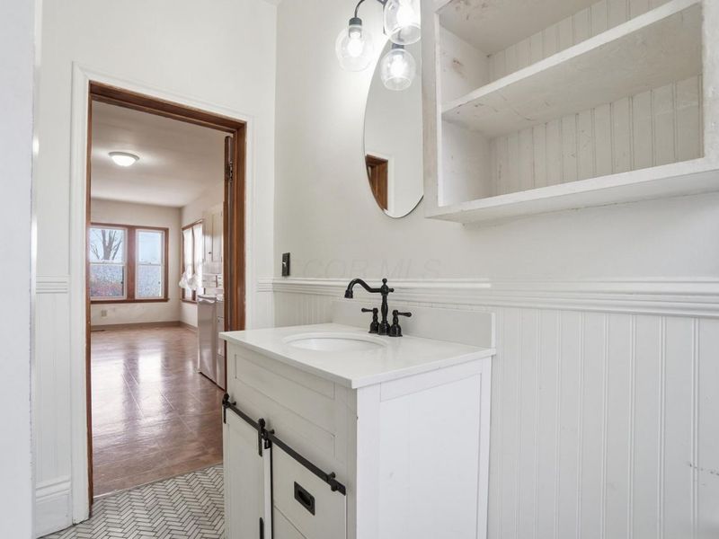 407 S Main Street , Baltimore, OH 43105 Photo 29