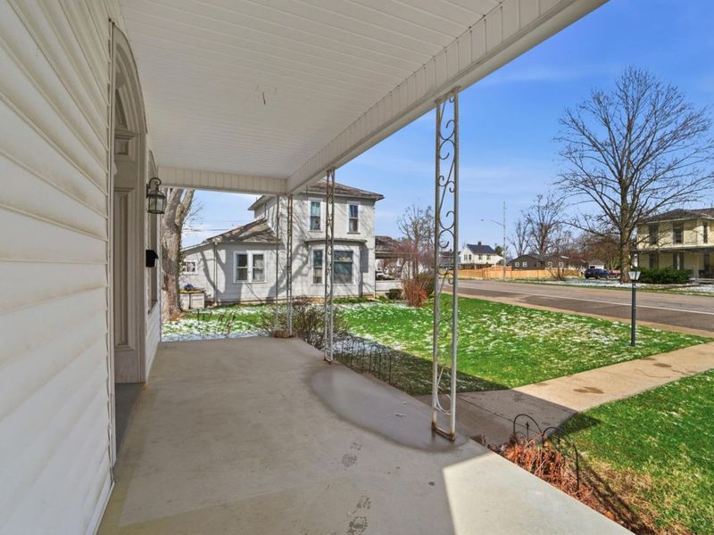 407 S Main Street , Baltimore, OH 43105 Photo 4