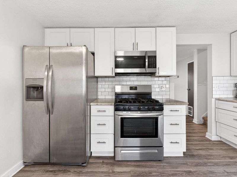 3369 Petzinger Road, Columbus, OH 43232 Photo 38