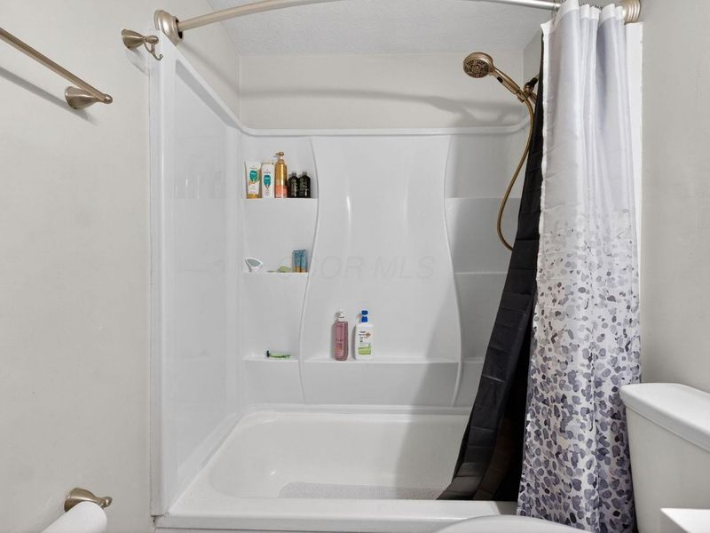 3369 Petzinger Road, Columbus, OH 43232 Photo 42