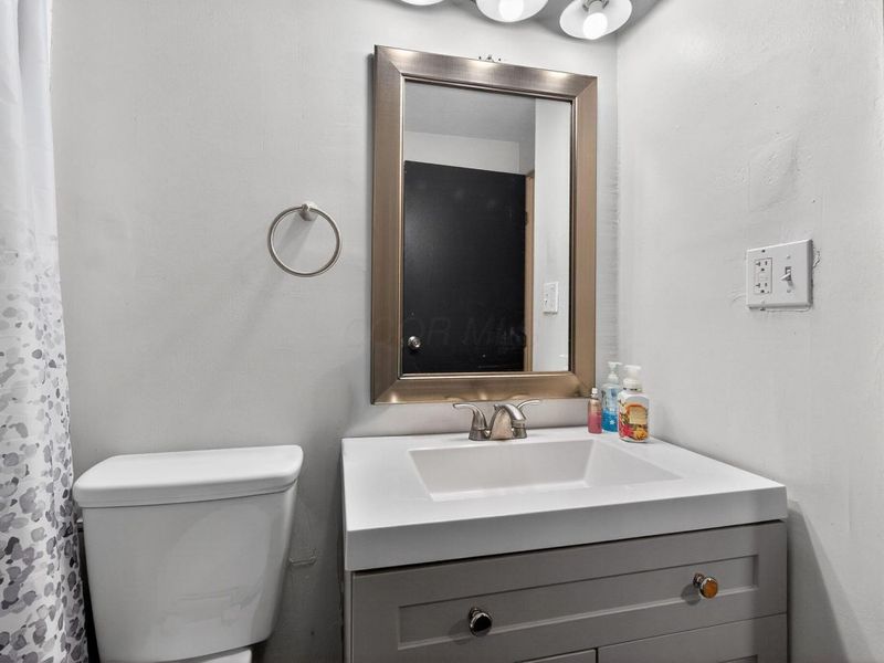 3369 Petzinger Road, Columbus, OH 43232 Photo 43