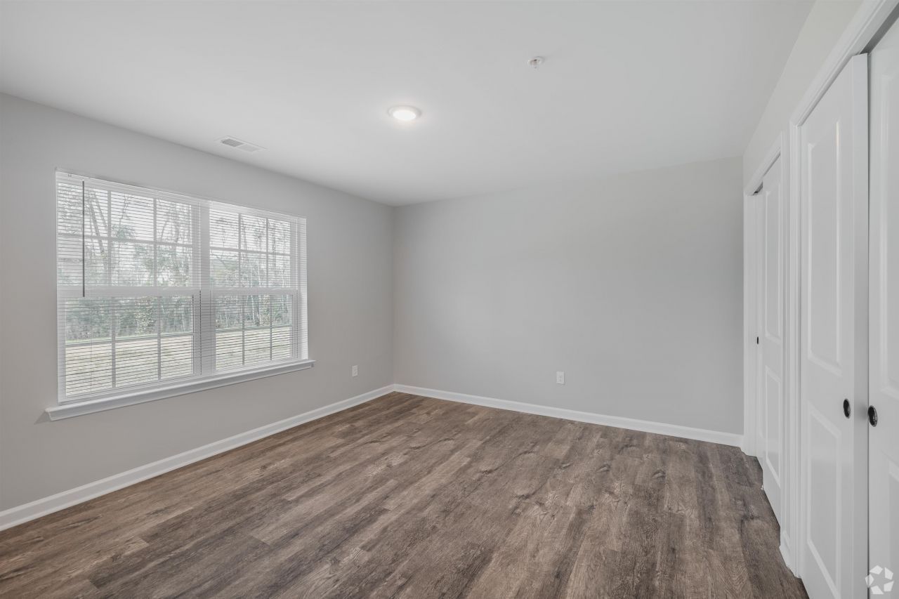 612 High River Dr.  Photo 4