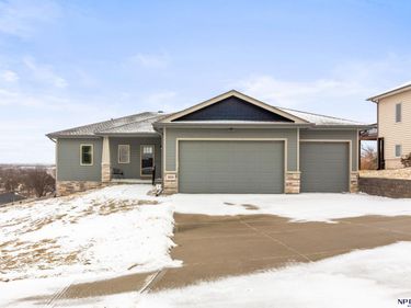 1010 S 17 Avenue , Blair, NE 68008