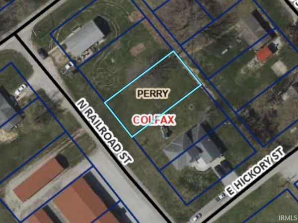 Railroad Street, Colfax, IN 46035