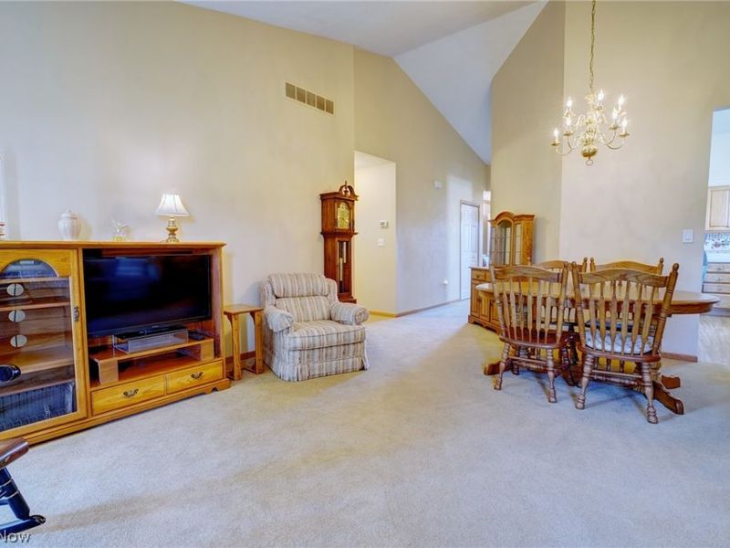 5685 Jason Oval, Medina, OH 44256 Photo 15