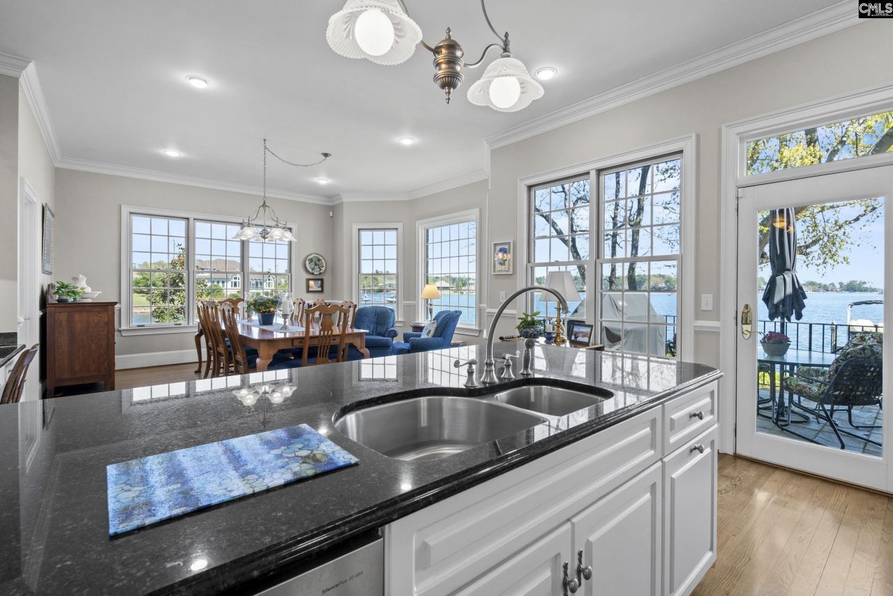 449 Lake Estate Drive Photo 15