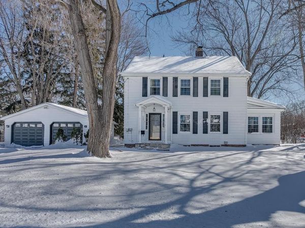 504 E FOREST AVENUE, Neenah, WI 54956