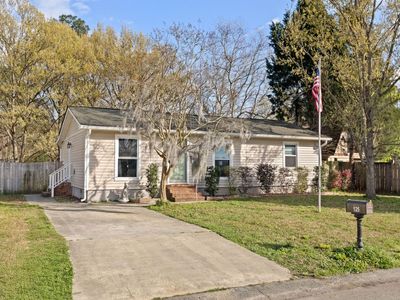 125 Red Cedar Drive, Goose Creek, SC 29445