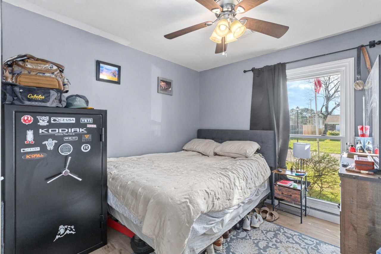 125 Red Cedar Drive Photo 11