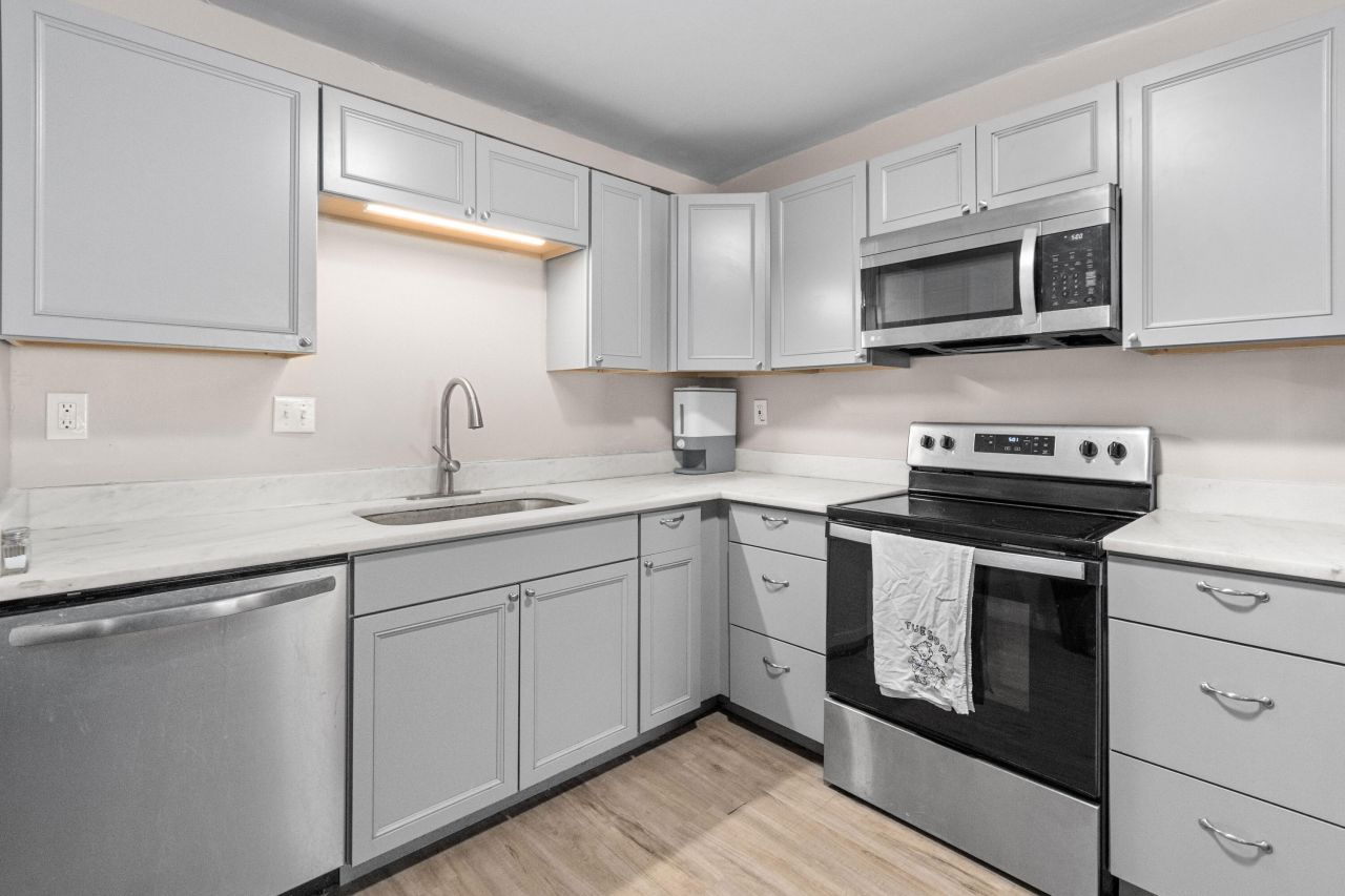 125 Red Cedar Drive Photo 21