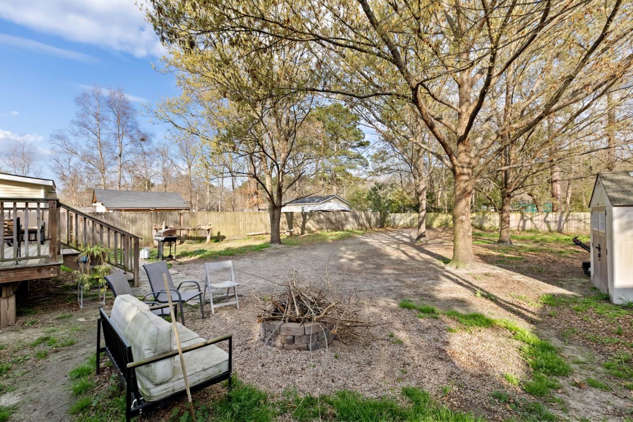 125 Red Cedar Drive Photo 30