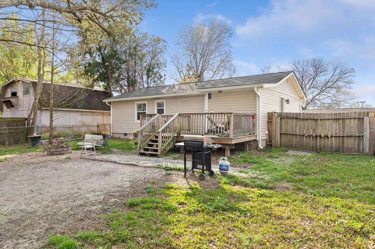 125 Red Cedar Drive Photo 33