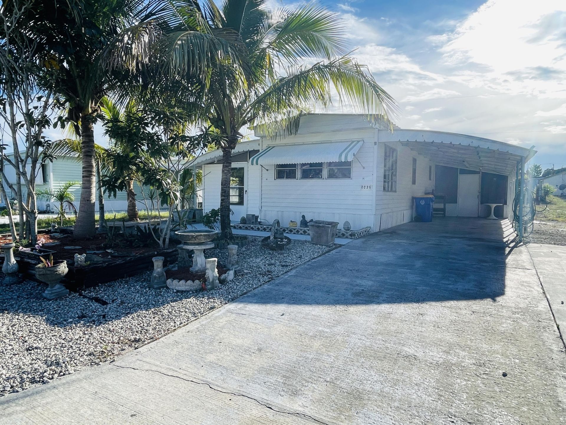 8026 SE Wren Avenue, Hobe Sound, FL 33455 Photo