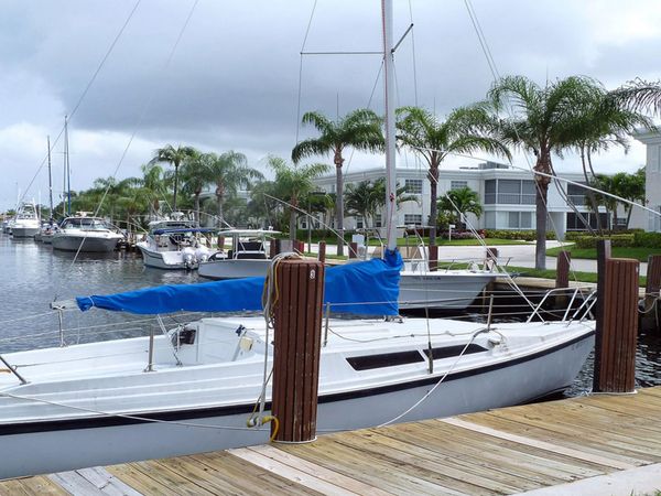 6289 Bay Club Drive, Unit 4, Fort Lauderdale, FL 33308