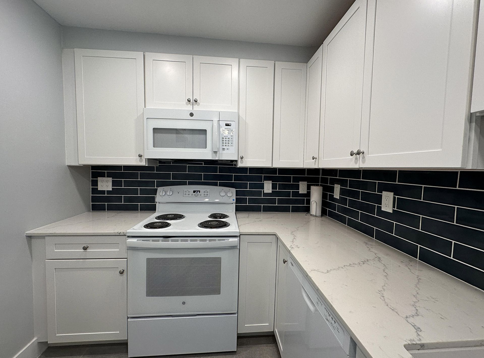 6289 Bay Club Drive, Unit 4, Fort Lauderdale, FL 33308 Photo