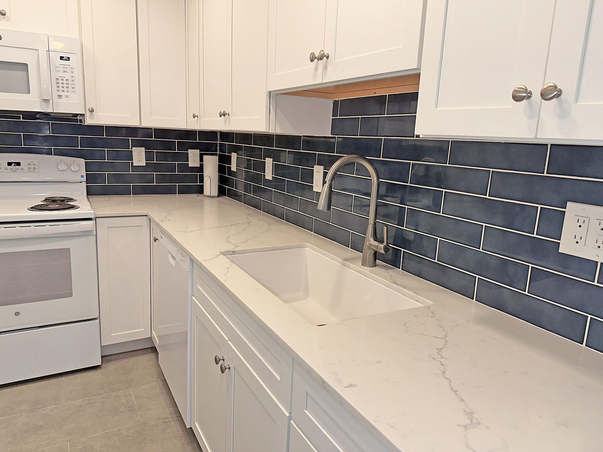 6289 Bay Club Drive, Unit 4, Fort Lauderdale, FL 33308 Photo