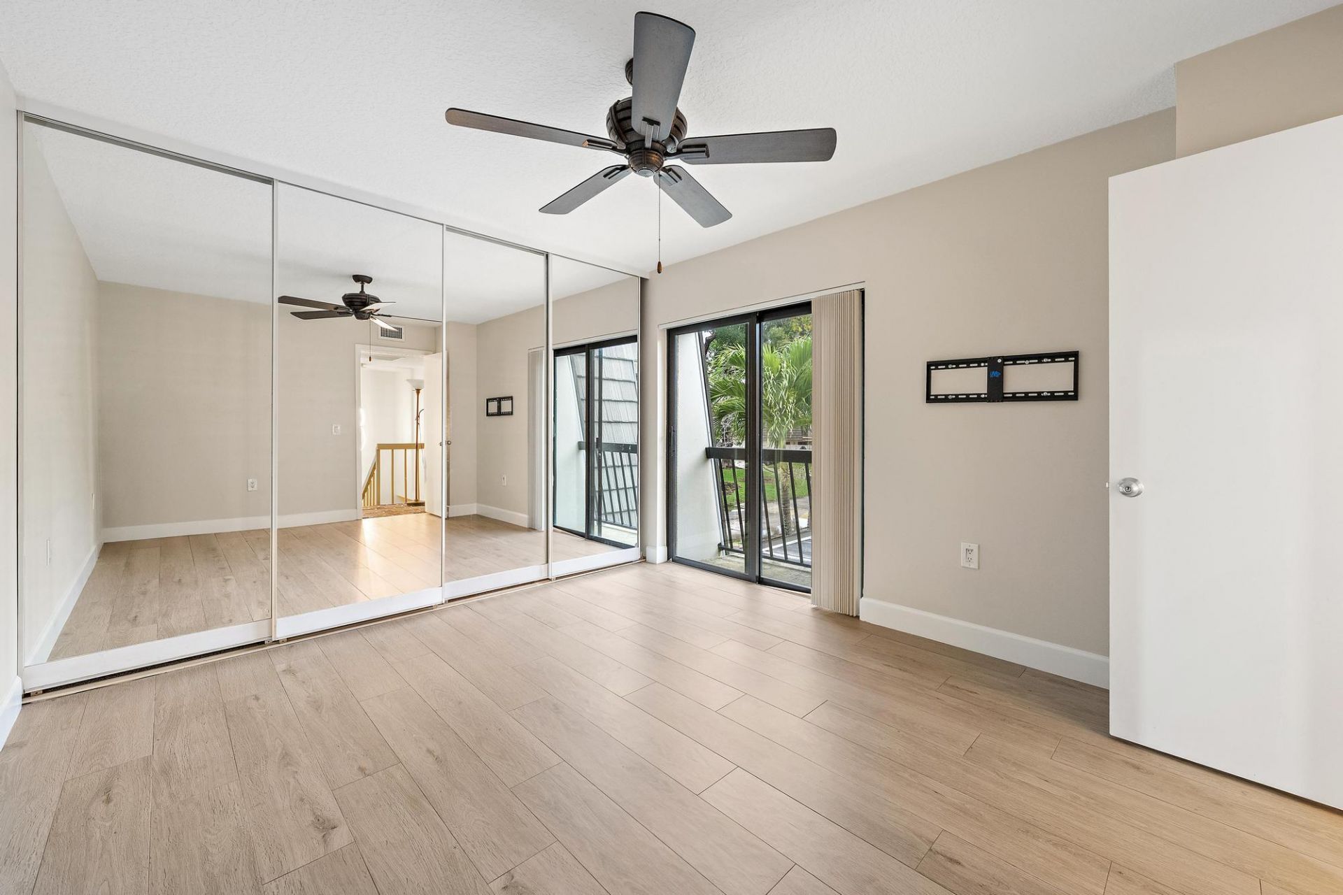 502 5th Terrace, Palm Beach Gardens, FL 33418 Photo