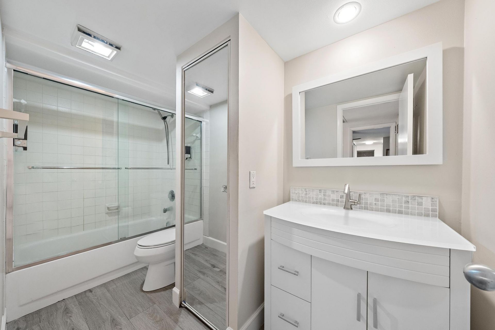 502 5th Terrace, Palm Beach Gardens, FL 33418 Photo