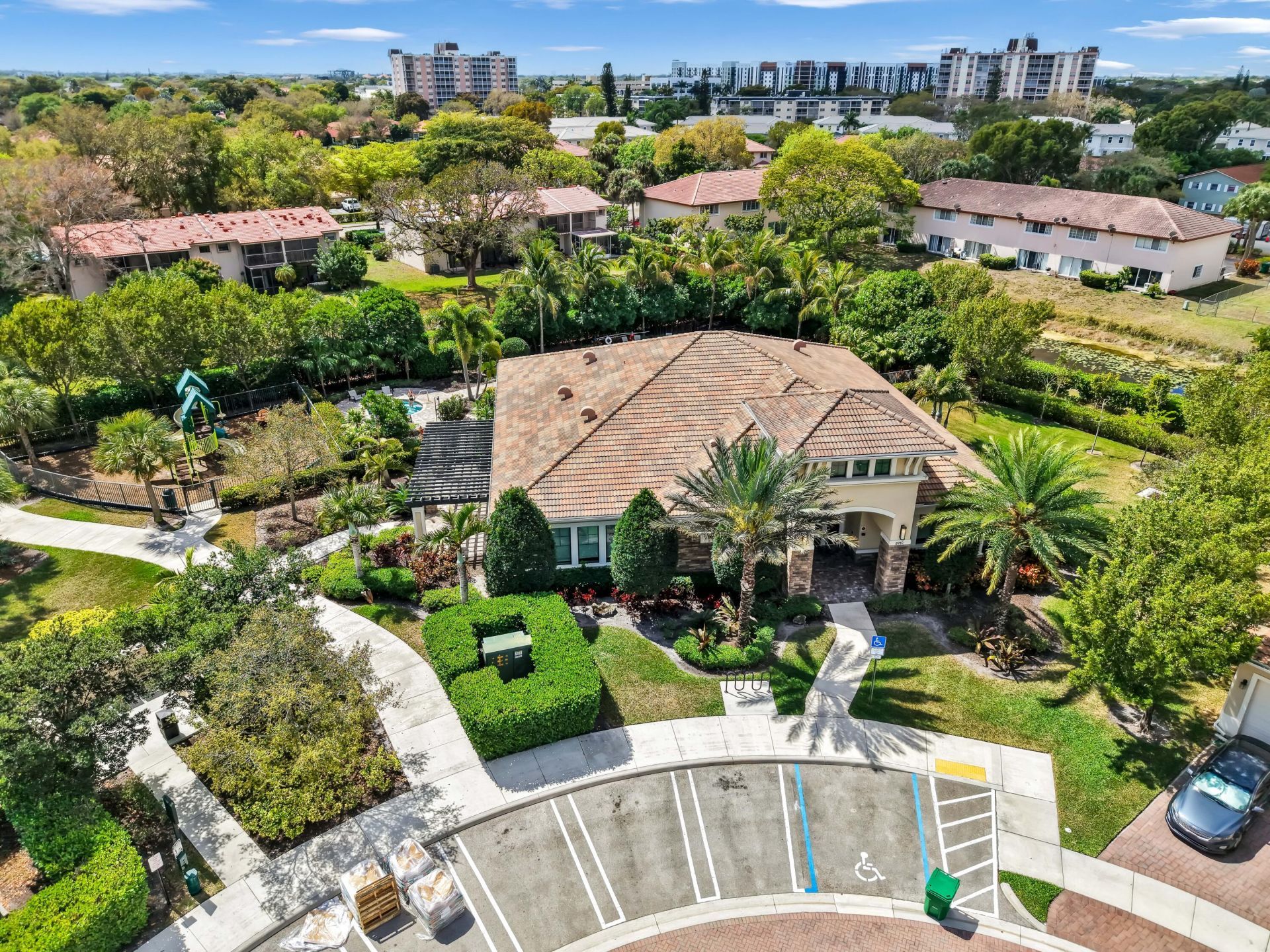 8550 NW 39th Court, Coral Springs, FL 33065 Photo